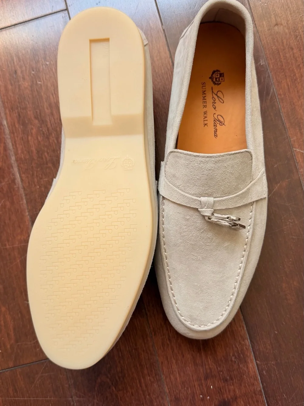 Loro Piana summer walker size 40 brand new